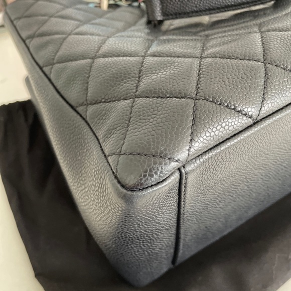 100% Authentic Chanel GST Back caviar Tote, Silver - Picture 13 of 14